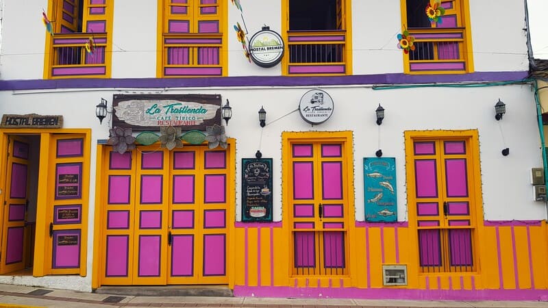 colorful building in filandia