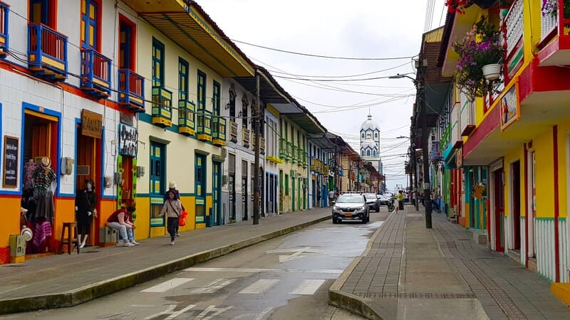 filandia colorful street to church