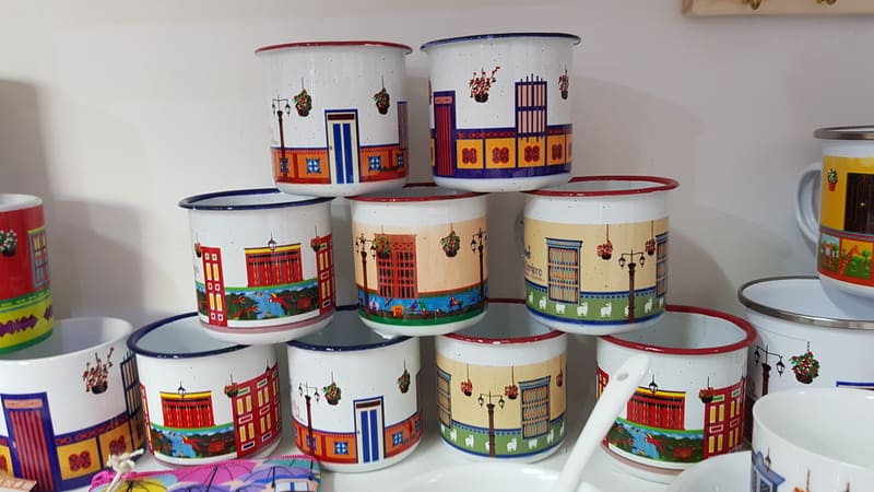 souvenir mugs guatapé